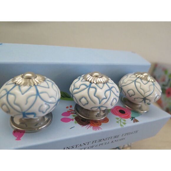 Instant Furniture Update Blue & White Decorative Ceramic Pull Knobs, Set Of 6 - Picture 4 of 8